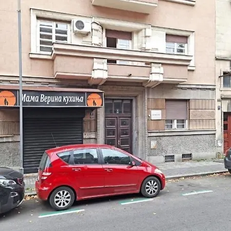 Apartment Cozy Near Saint Sava Temple *