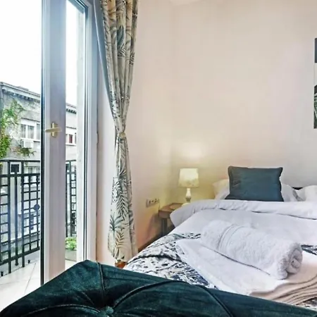 Apartment Cozy Near Saint Sava Temple Belgrade
